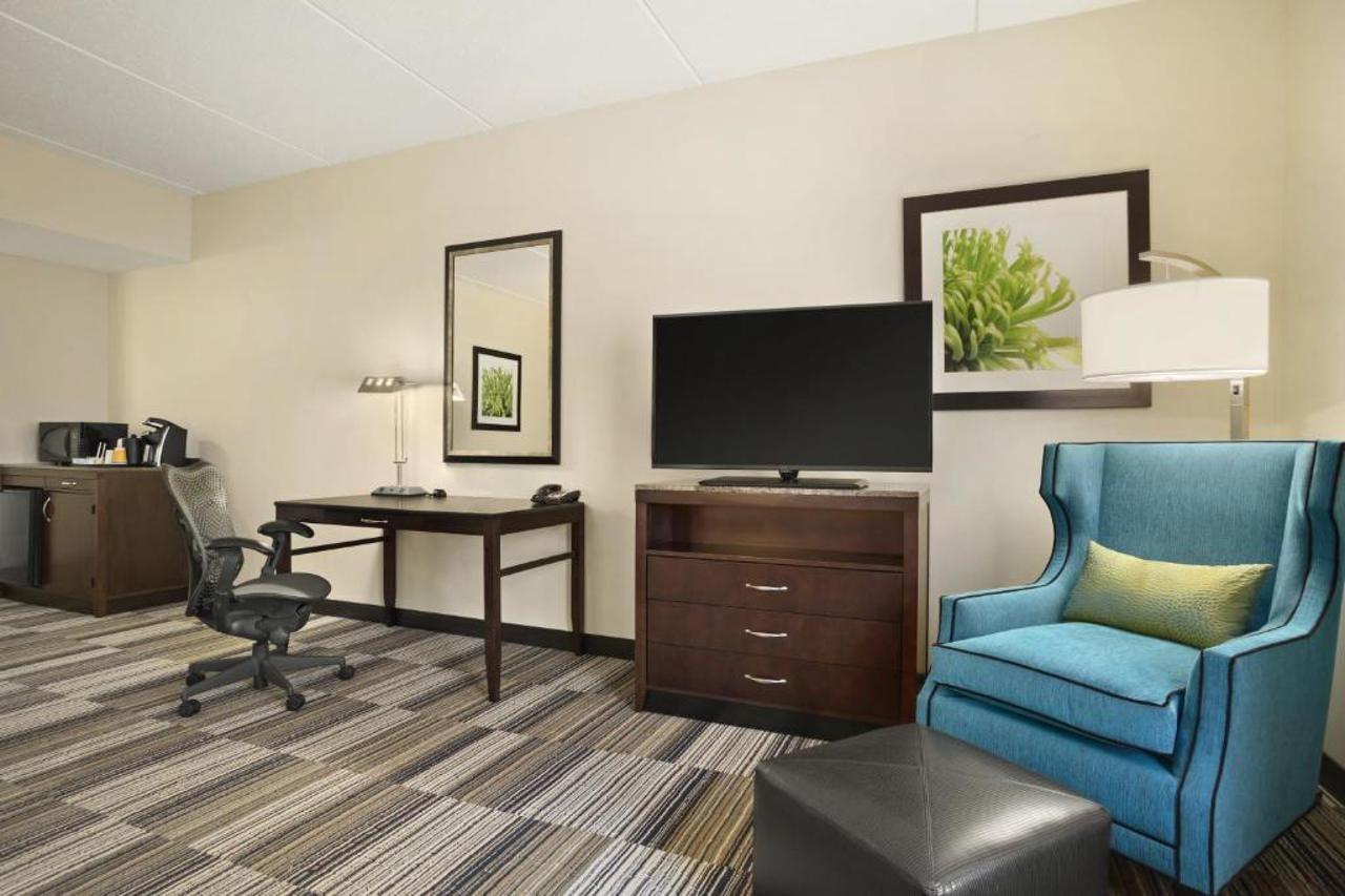 Hilton Garden Inn Charlotte/Mooresville Kültér fotó