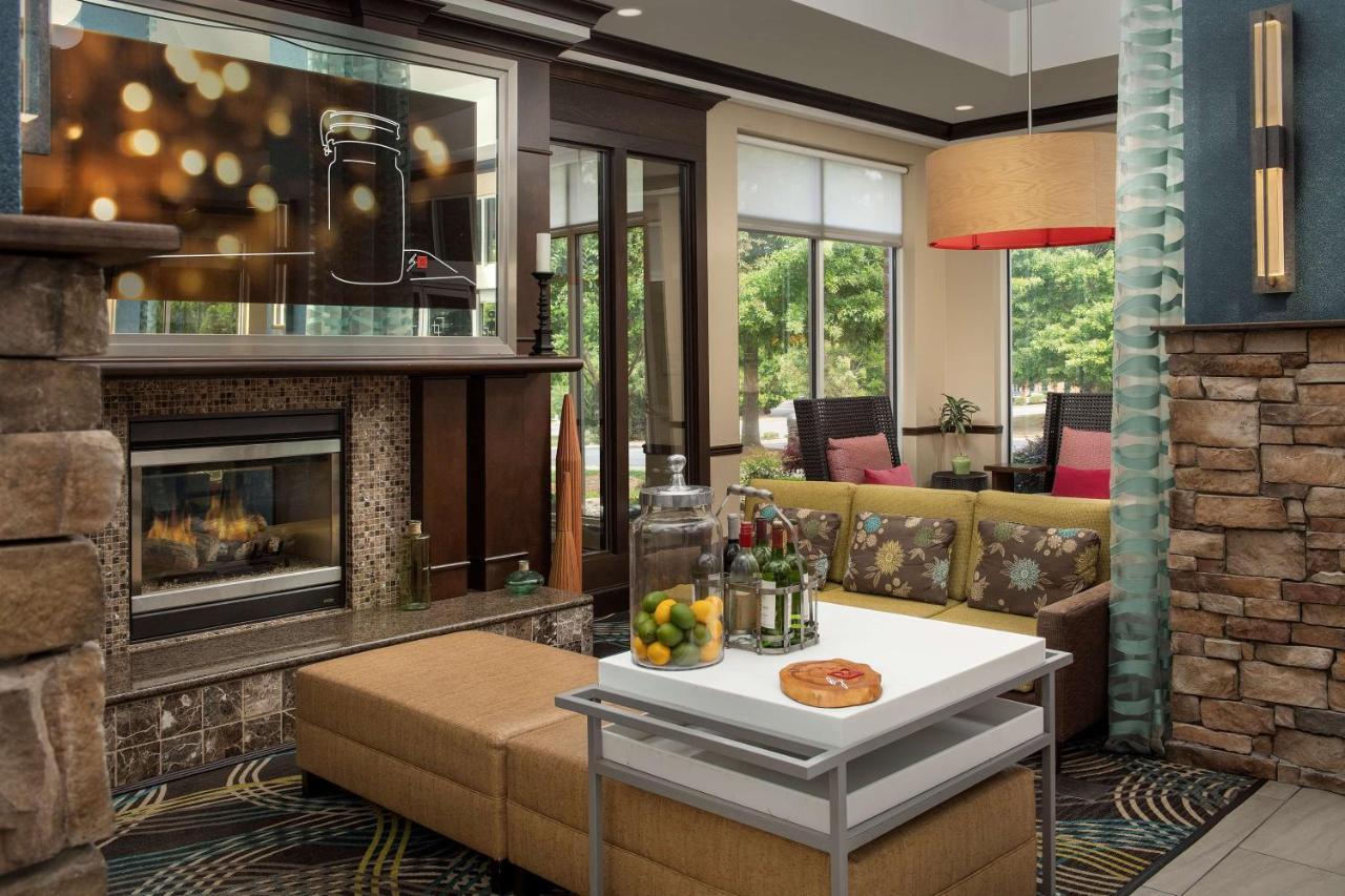 Hilton Garden Inn Charlotte/Mooresville Kültér fotó