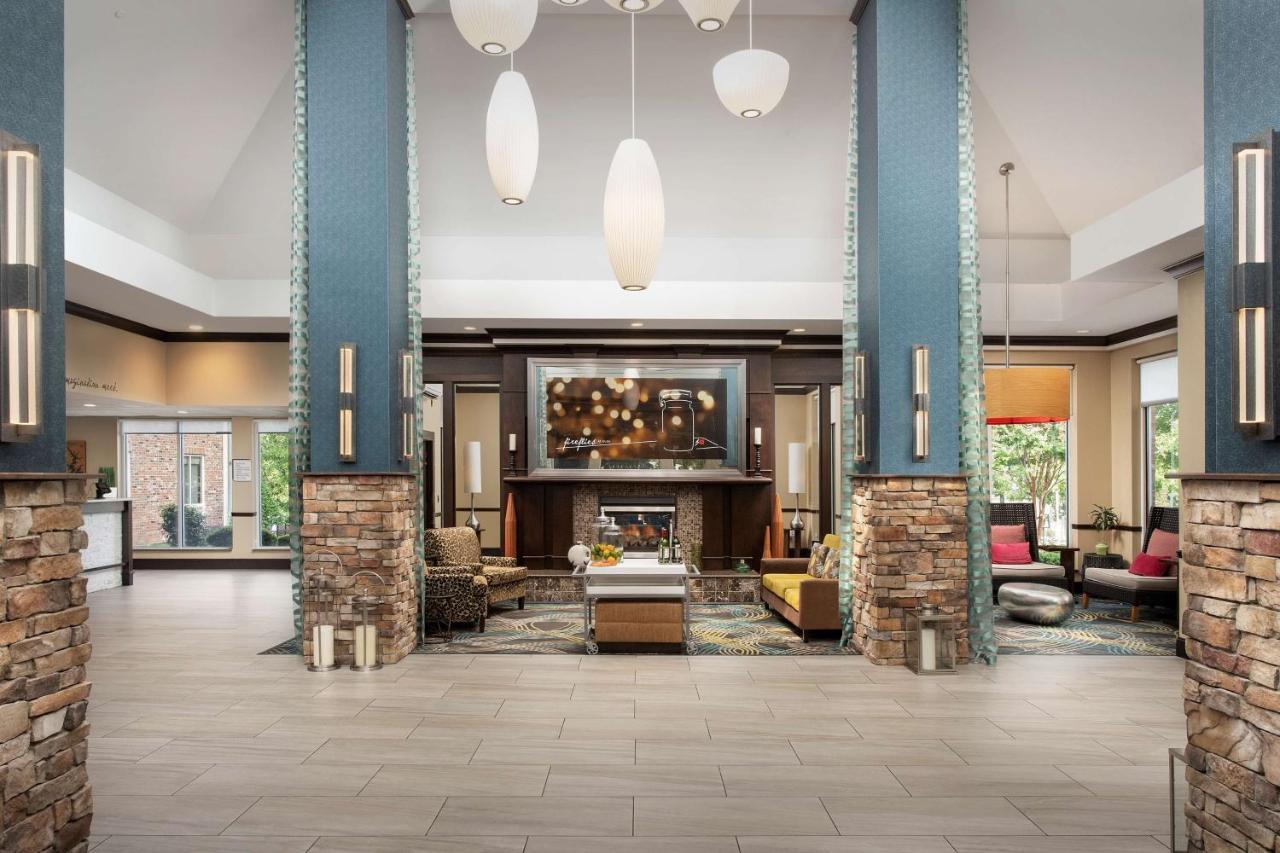 Hilton Garden Inn Charlotte/Mooresville Kültér fotó