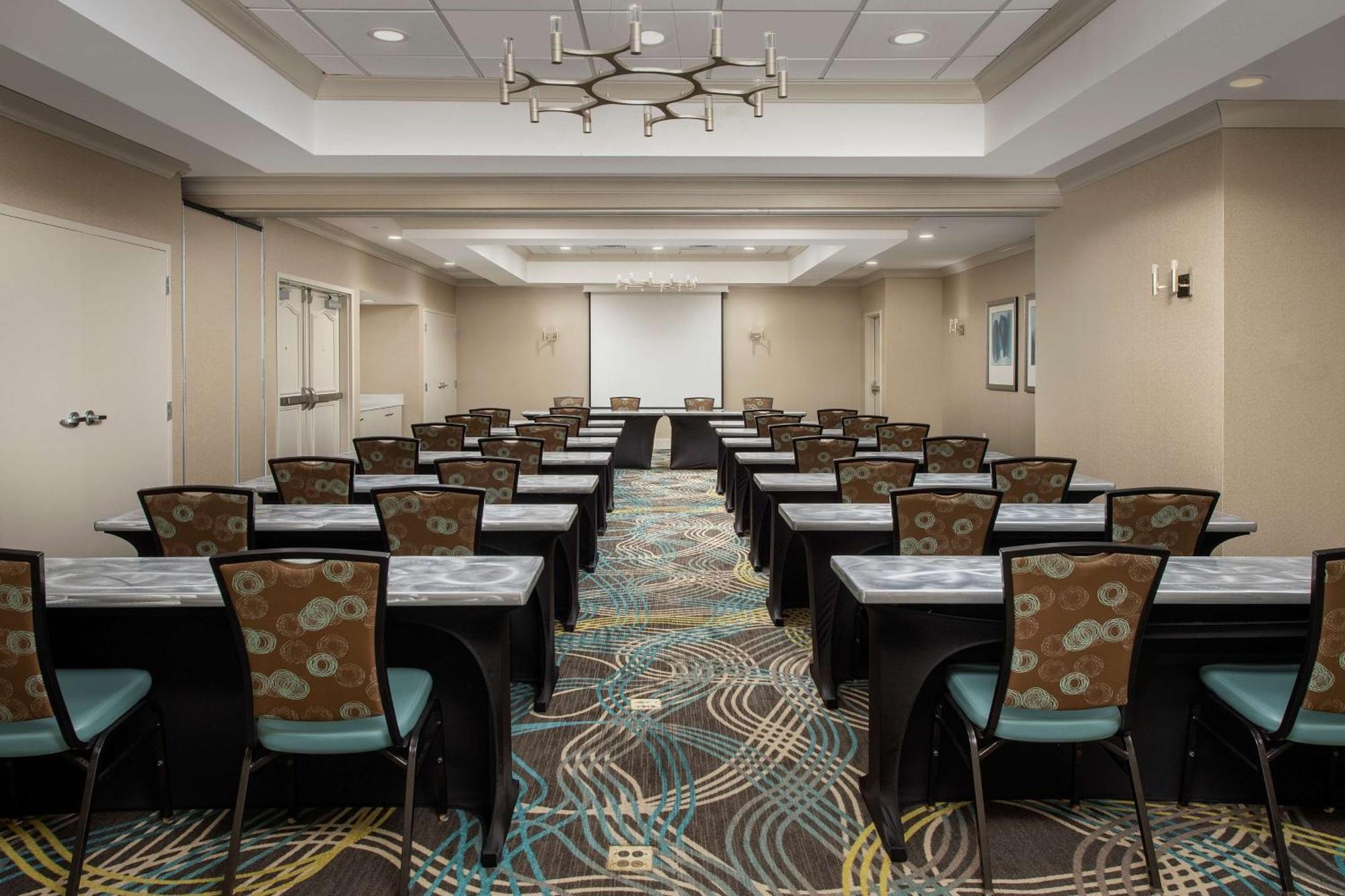 Hilton Garden Inn Charlotte/Mooresville Kültér fotó