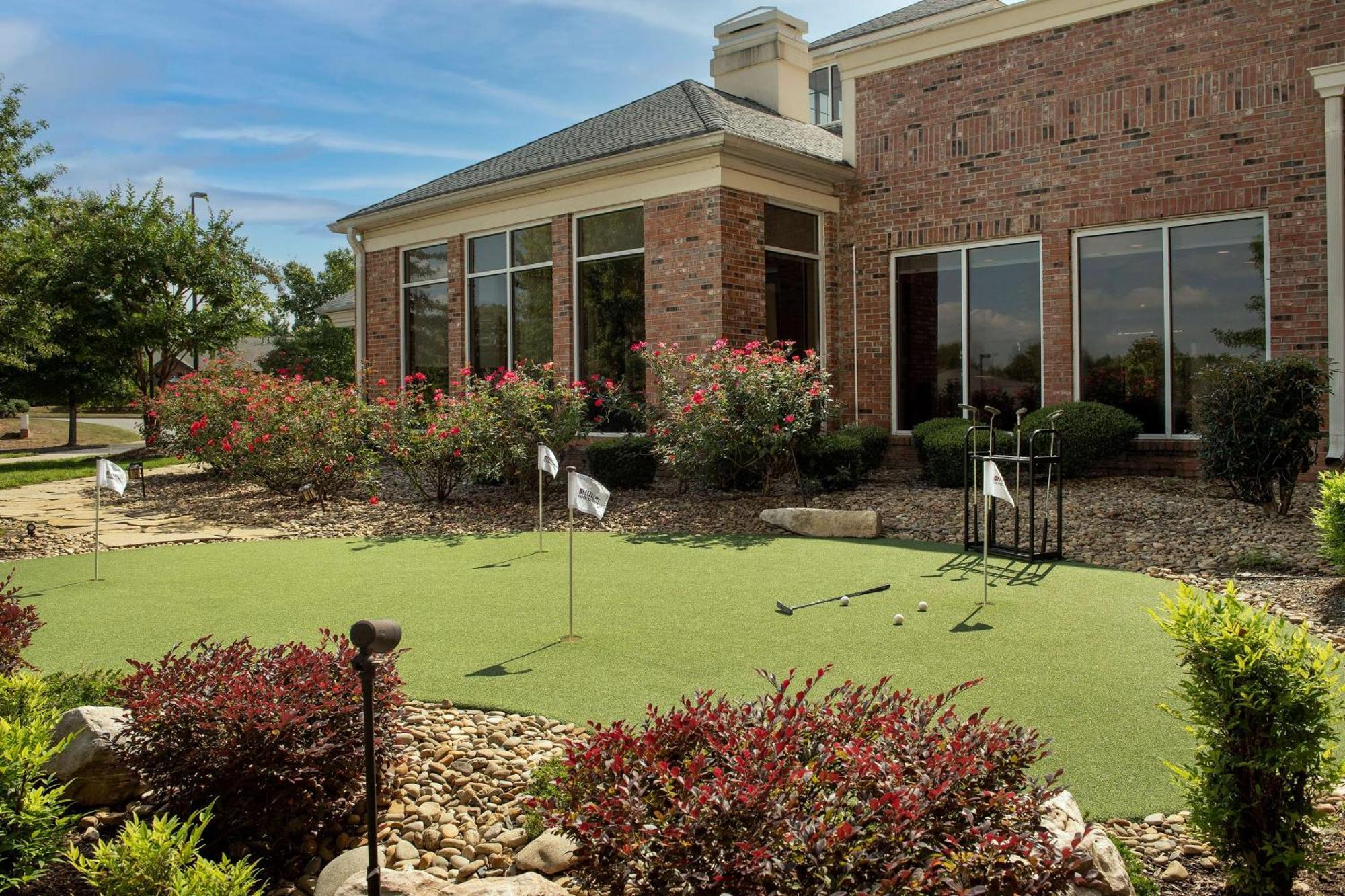 Hilton Garden Inn Charlotte/Mooresville Kültér fotó